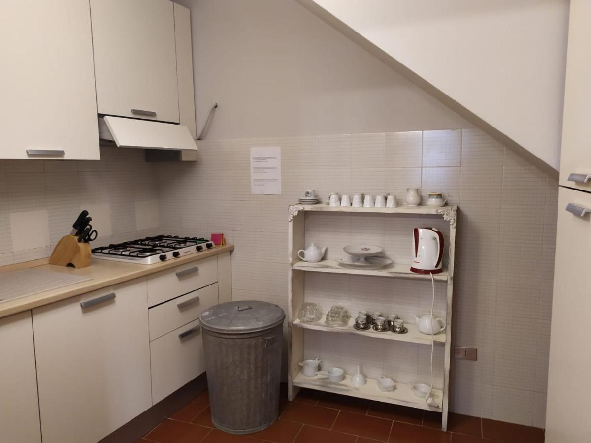 Borgo Antico Villa Lari Buitenkant foto